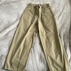 Urban outfitters straight leg cropped pant